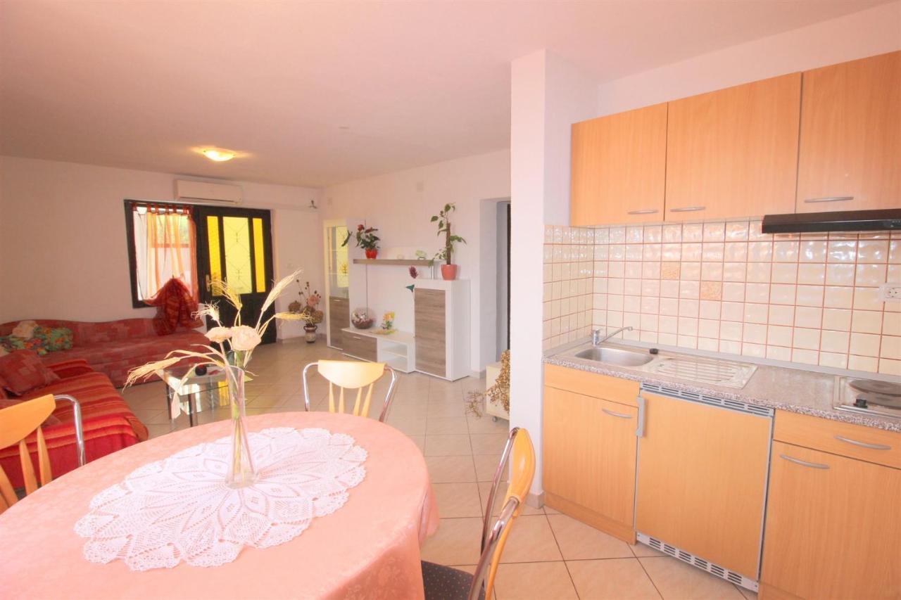 Gianna N2, 600 M From The Beach Novigrad Istria Extérieur photo